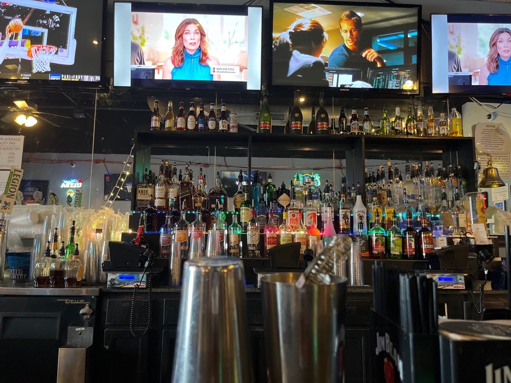 DISTRICT 23 BAR AND GRILL 14 Reviews 377 Rubin Center Dr, Fort Mill, South Carolina