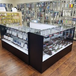 Fishbone knives - Great selection of knives from Dexter, Benchmade, Buck, ZT
