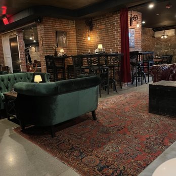 The Bell Inn & Tavern - Downstairs bar area - Hotels Near Me - Peabody, Massachusetts The Bell Inn & Tavern - Downstairs bar area - Hotels Near Me - Peabody, Massachusetts