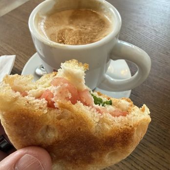 Oh Mamma - Cafes Near Me - Miami, Florida