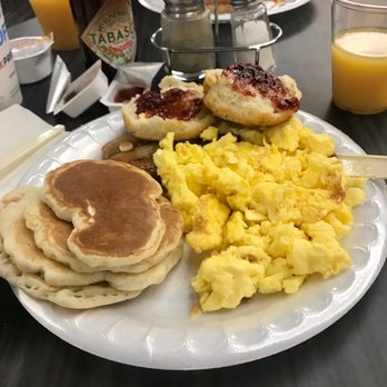 Holiday Inn Express & Suites - Uvalde - Breakfast! - Hotels Near Me - Uvalde, Texas Holiday Inn Express & Suites - Uvalde - Breakfast! - Hotels Near Me - Uvalde, Texas