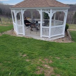 Starr Hill Vineyard & Winery