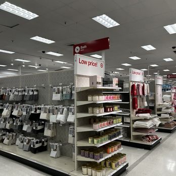Target - Department Stores Near Me - Cypress, California