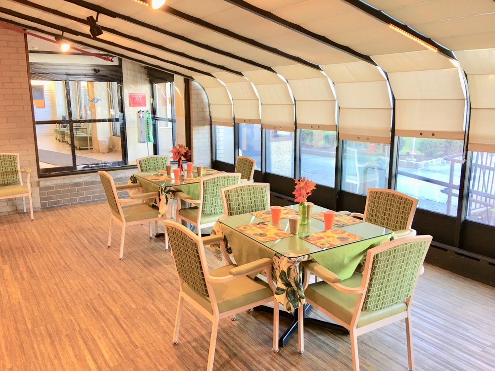 CLOVE LAKES HEALTH CARE & REHABILITATION CENTER Updated August 2024 17 Photos & 24 Reviews