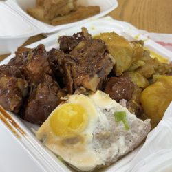 4 items for $12 include soup, rice and a milk tea drink