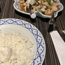 Amazing Thai - Thai chicken dish with rice