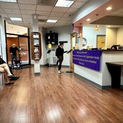 Physicians Now Urgent Care - The waiting room.