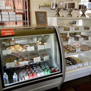 The Chocolate - Bakery cases - Desserts Near Me - West Jordan, Utah