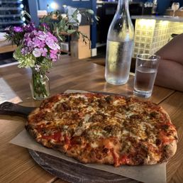 Spicy salsiccia pizza Spicy salsiccia pizza