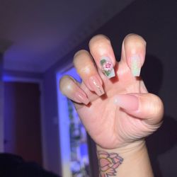 Lavish Nail Studio