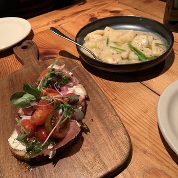 Figo Wine Bar - Bruschetta and Gnocchi - Wine Bars Near Me - Chicago, Illinois Figo Wine Bar - Bruschetta and Gnocchi - Wine Bars Near Me - Chicago, Illinois