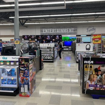 Meijer - Entertainment - Grocery Near Me - Manitowoc, Wisconsin
