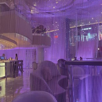 The Chandelier - Lounges Near Me - Las Vegas, Nevada The Chandelier - Lounges Near Me - Las Vegas, Nevada