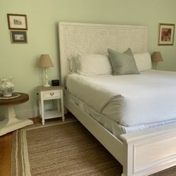 Stoneledge Inn