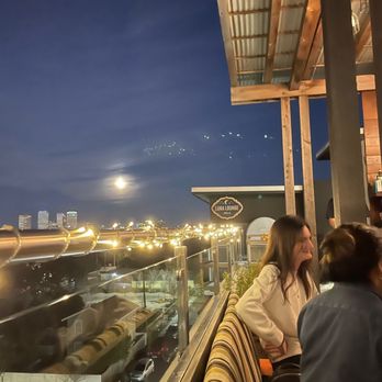 Luna Lounge - Full moon tonight! - Lounges Near Me - Tampa, Florida Luna Lounge - Full moon tonight! - Lounges Near Me - Tampa, Florida