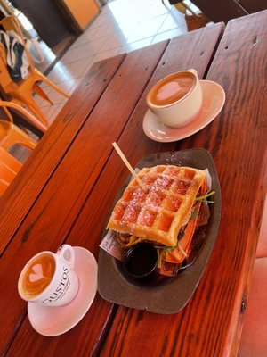 Friend's Café by null