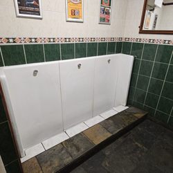 Smyth's Pub - Communal toilet facilities