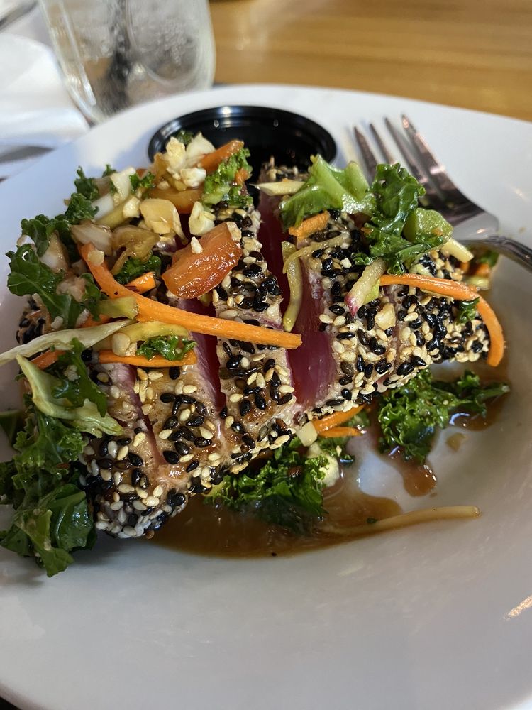 RUSTED CROW ON THE LAKE 29 Photos & 30 Reviews 569 Main St