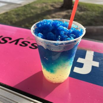 Sassy Sno Shaved Ice - Raspberry lemonade - Shaved Ice Near Me - Denton, Texas Sassy Sno Shaved Ice - Raspberry lemonade - Shaved Ice Near Me - Denton, Texas