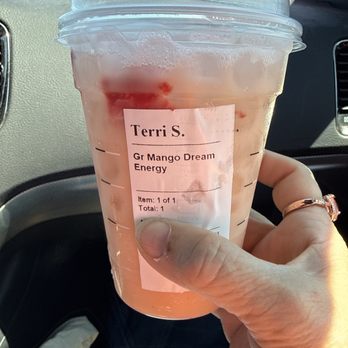 Starbucks - Mango Dragonfruit Energy Refresher - Coffee & Tea Near Me - O'Fallon, Missouri Starbucks - Mango Dragonfruit Energy Refresher - Coffee & Tea Near Me - O'Fallon, Missouri