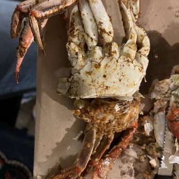 Lestardo's Crab House - These two pieces showed above are all 'Jumbo' size crab while the bottom one does not qualify as a Jumbo. - Seafood Near Me - New Castle, Delaware Lestardo's Crab House - These two pieces showed above are all 'Jumbo' size crab while the bottom one does not qualify as a Jumbo. - Seafood Near Me - New Castle, Delaware