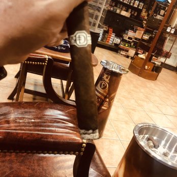 B & B TOBACCO - Updated June 2026 - 62 Photos - 243 G Neff Ave, Harrisonburg,  Virginia - Tobacco Shops - Phone Number