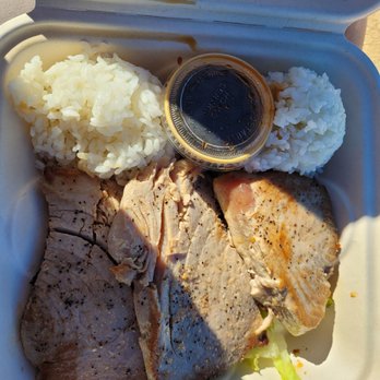 Like Poke - Pan Fried Ahi on a bed of greens - Food Trucks Near Me - Kahului, Hawaii Like Poke - Pan Fried Ahi on a bed of greens - Food Trucks Near Me - Kahului, Hawaii
