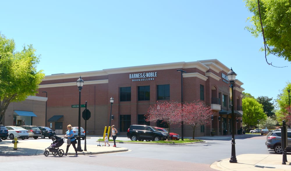 Barnes Noble Booksellers 28 Photos 39 Reviews Book Shops