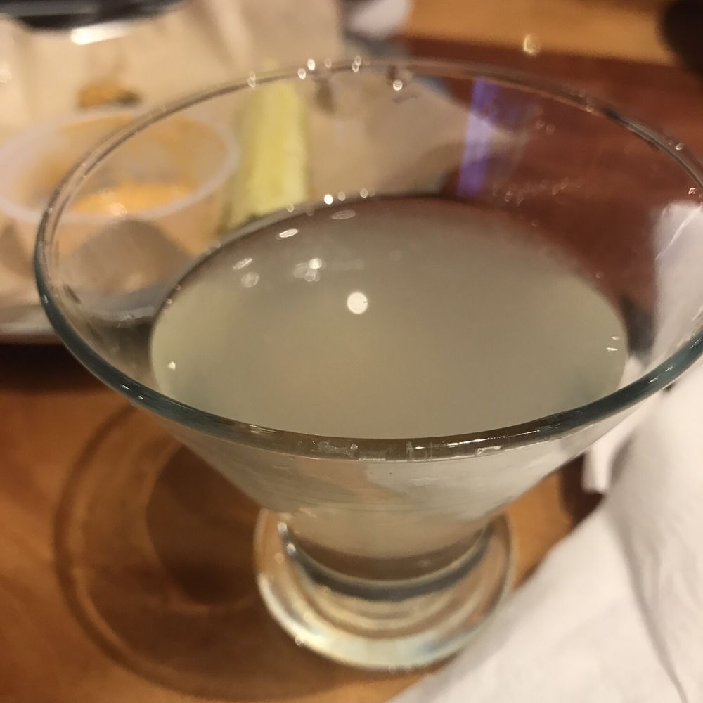 Hooters - American Near Me - Tucson, Arizona