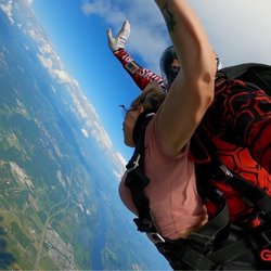 Go Skydive - Parachute