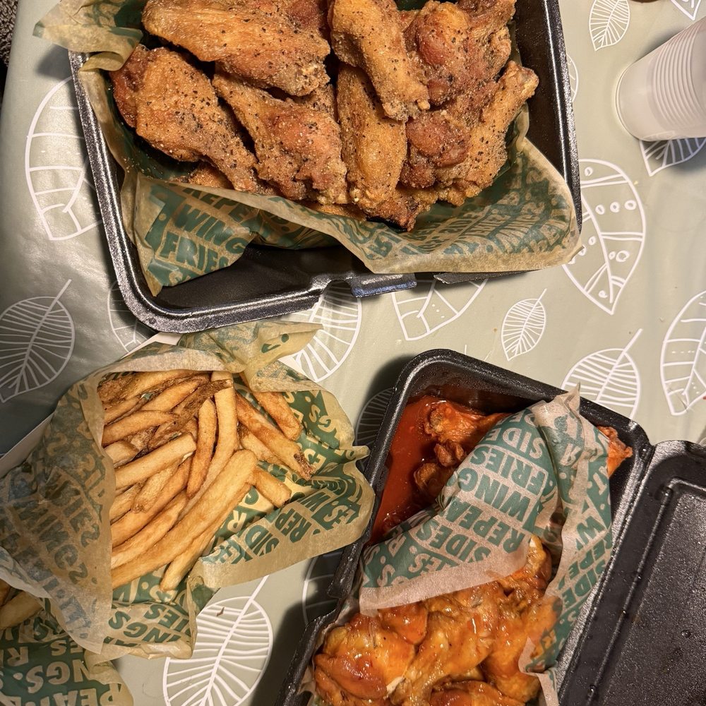 Wingstop - The little food that I paid almost 70 bucks for. - Chicken Wings Near Me - Oviedo, Florida Wingstop - The little food that I paid almost 70 bucks for. - Chicken Wings Near Me - Oviedo, Florida