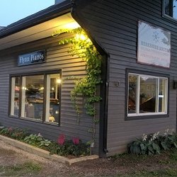 Flynn Pianos - Flynn Pianos Workshop