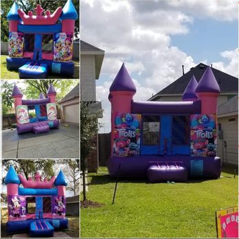Elmo's moonwalk - Party Equipment Rentals Near Me
