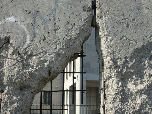 Berliner Mauer by null