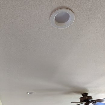 Power Spot Electric - 6 new recessed lights in the living room - Electricians Near Me Power Spot Electric - 6 new recessed lights in the living room - Electricians Near Me