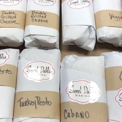 Sweet Dahlia Baking by null