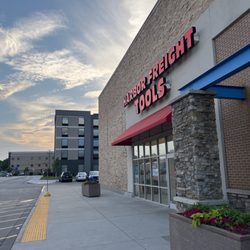 Harbor Freight Tools