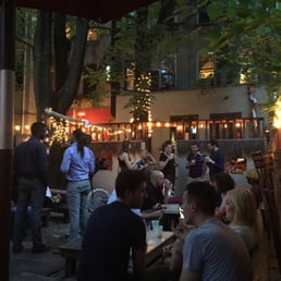 ZOMBIE HUT - Updated July 2025 - 353 Photos & 543 Reviews - 273 Smith