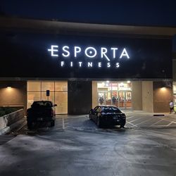 Esporta Fitness - #Earlybirdcatchestheworm