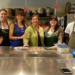 Cook LA - Chef Liz and her students.