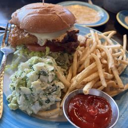Fried Fishwich (Garth's Favorite)