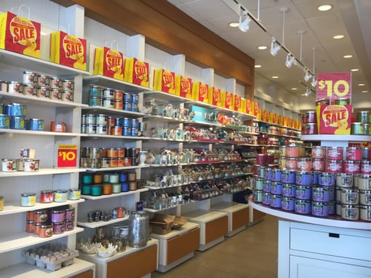BATH & BODY WORKS - Updated April 2025 - 53 Photos & 25 Reviews - 389 N ...