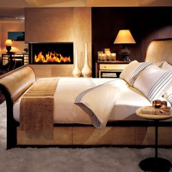 Kreiss Home Furnishings - Aria Bed