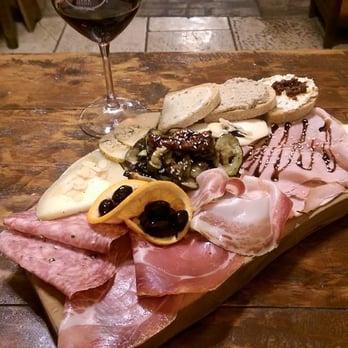 La Prosciutteria - Wine Bars Near Me - Siena, SI
