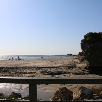 Main Beach Park - Beaches Near Me - Laguna Beach, California