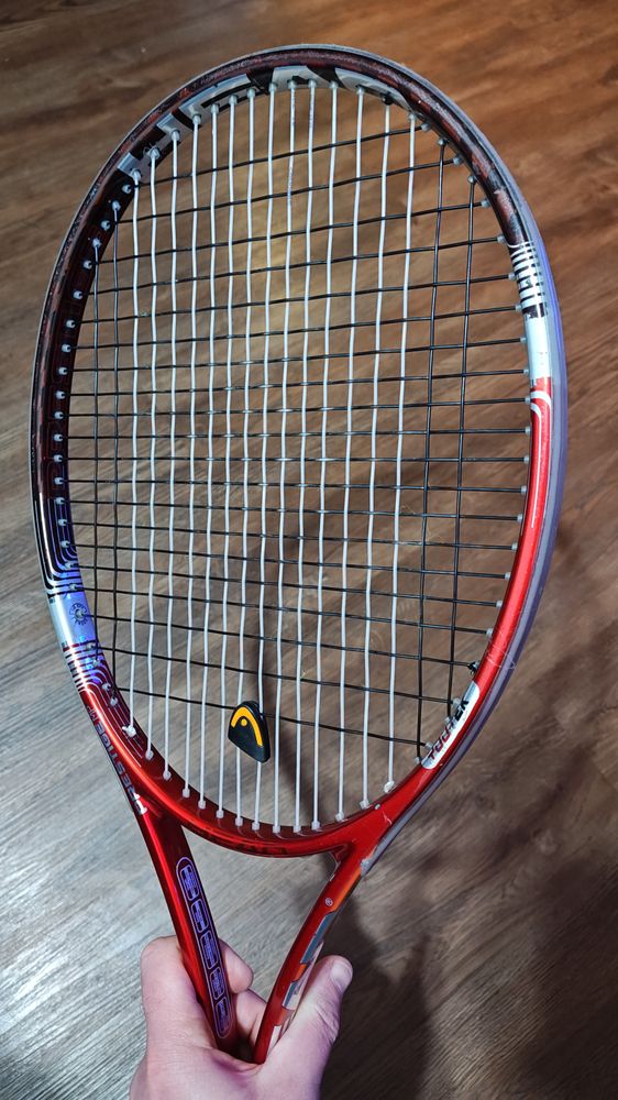 Racquet Stringing Service Logo