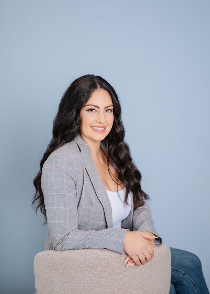 Natalie Poulson, LMFT - grief counselor in Bakersfield, CA