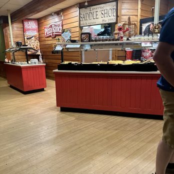 Pizza Ranch - Pizza Buffet in the front and Hot Food Buffet in the back - Pizza Near Me - Luverne, Minnesota