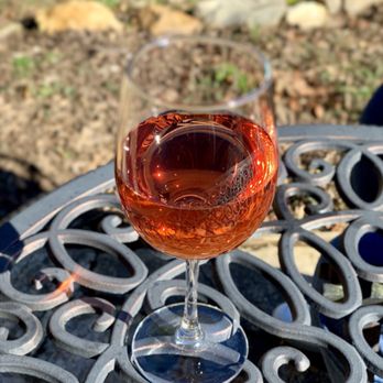 Serenberry Vineyards - Morganton Rose' - a soft wine that is good for any occasion! - Wineries Near Me - Morganton, Georgia Serenberry Vineyards - Morganton Rose' - a soft wine that is good for any occasion! - Wineries Near Me - Morganton, Georgia