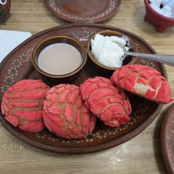 Tlahco Mexican kitchen - Conchas - Mexican Near Me - San Antonio, Texas